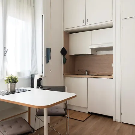 Youhosty - Garibaldi72 Lägenhet Milano